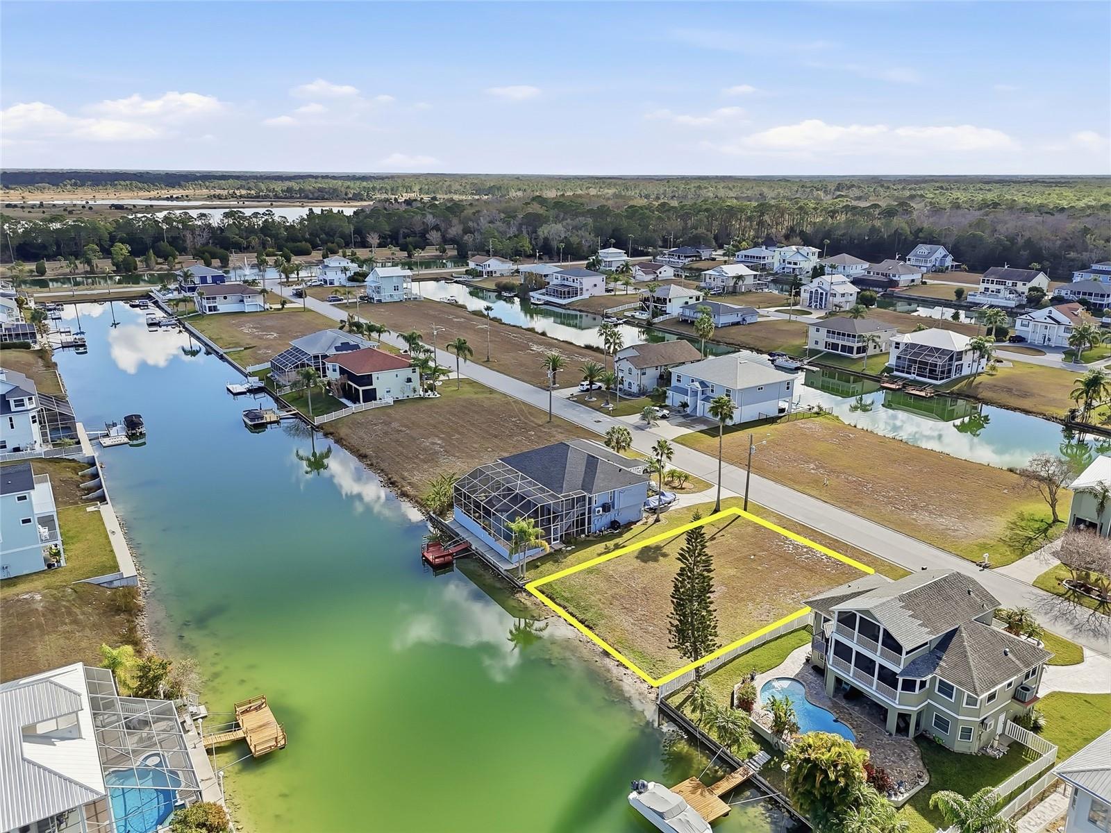 HERNANDO BEACH - Land