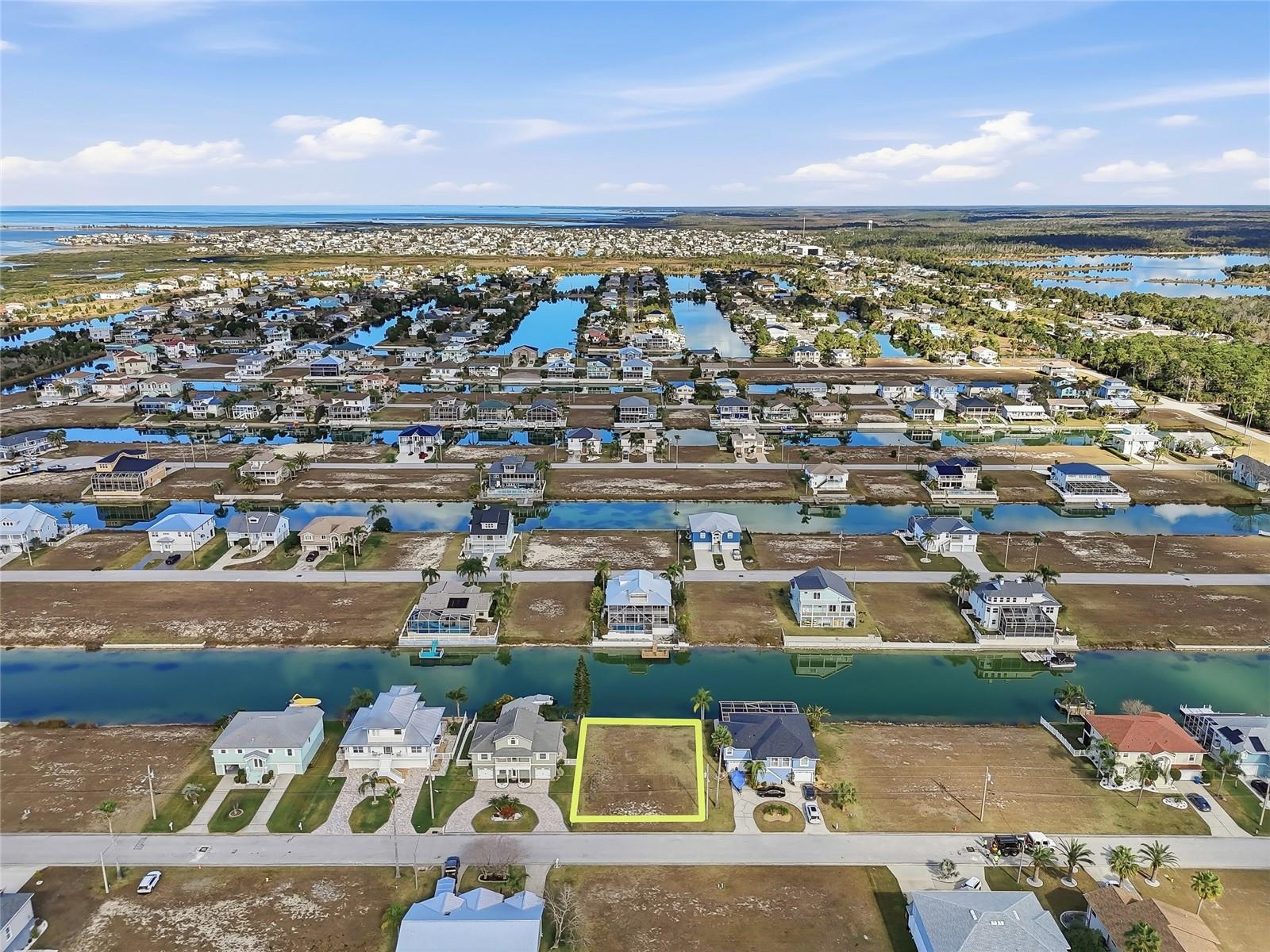HERNANDO BEACH - Land