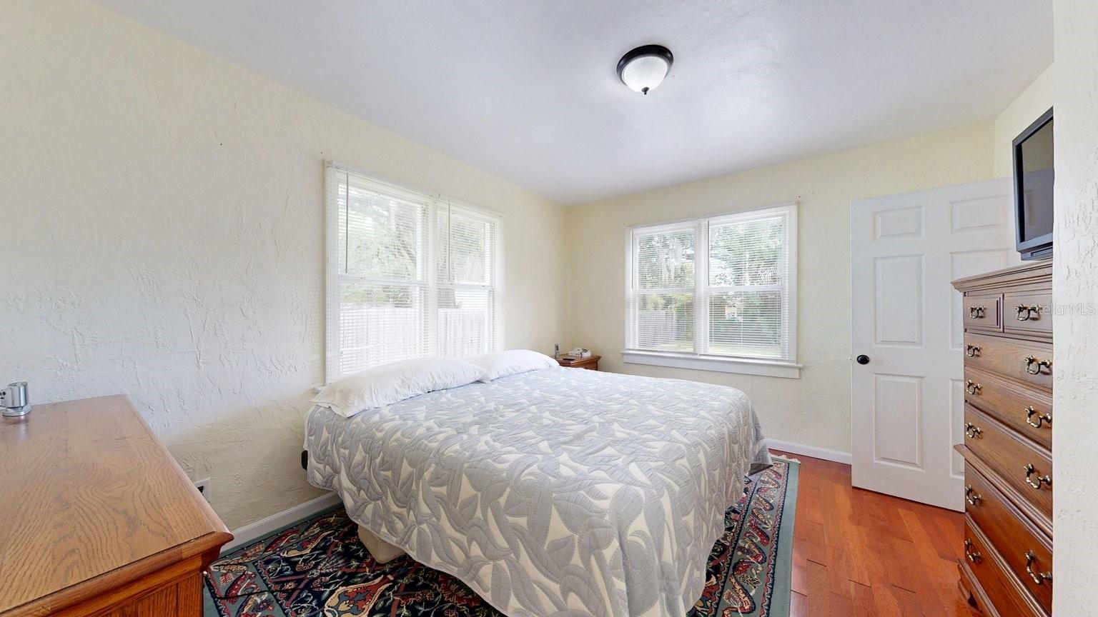 RUSSELL E W REP - Residential