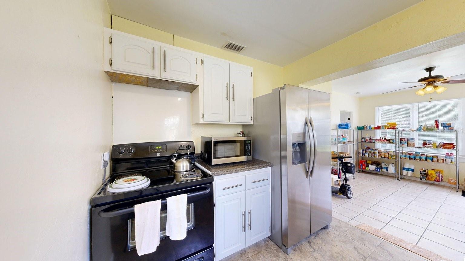 RUSSELL E W REP - Residential