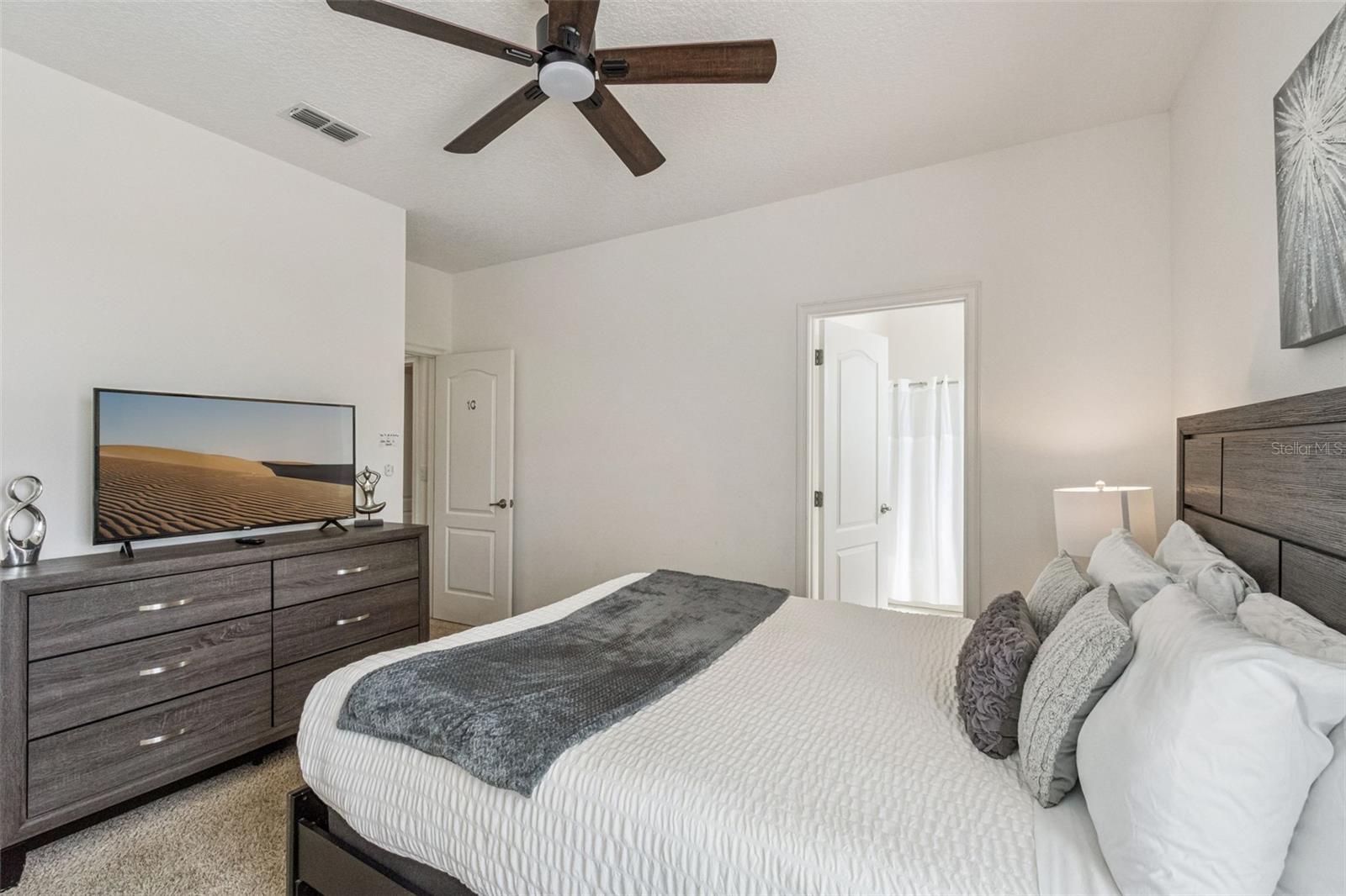 OAKMONT PH 01 - Residential