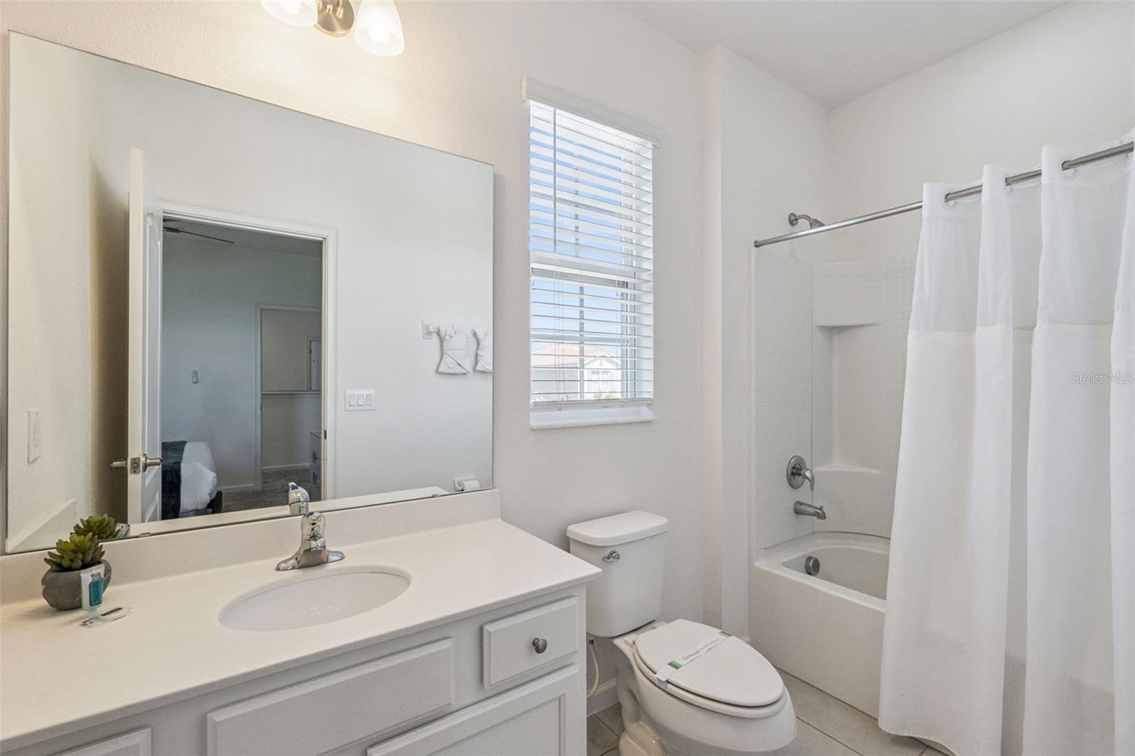 OAKMONT PH 01 - Residential