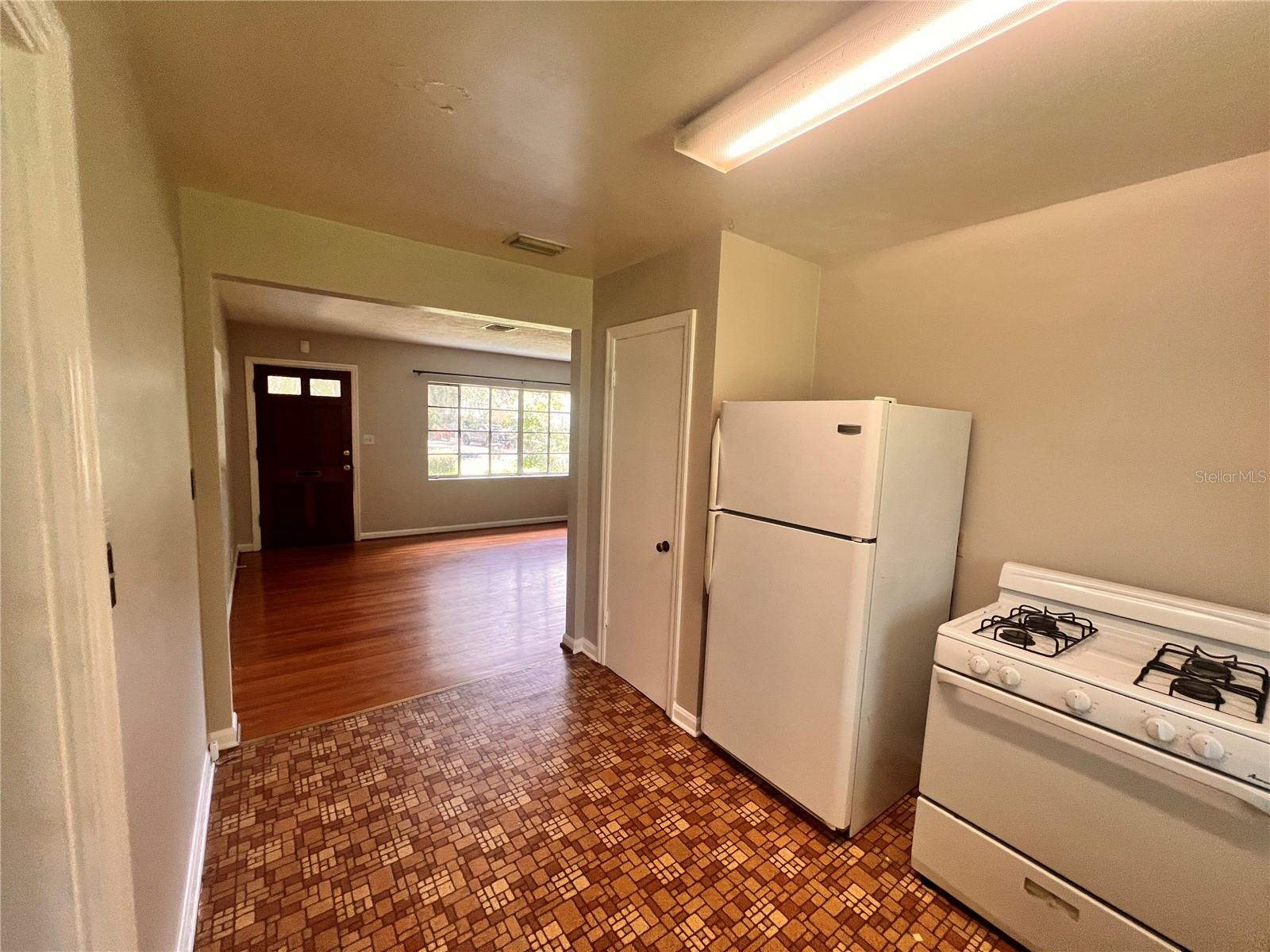 VIRGINIA HEIGHTS REP - Residential Lease