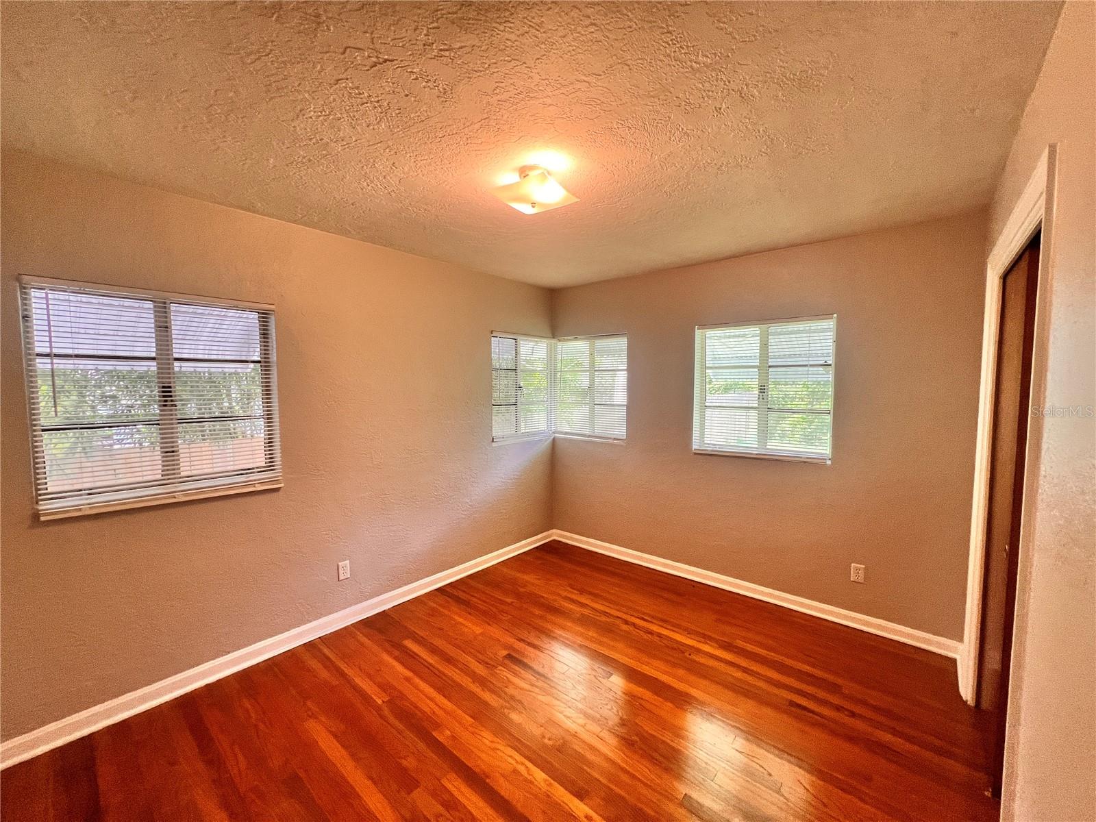 VIRGINIA HEIGHTS REP - Residential Lease