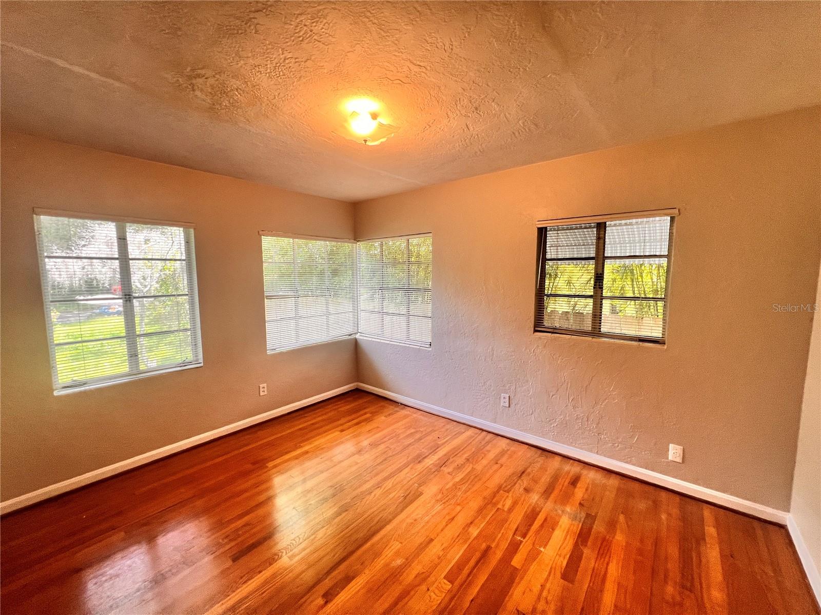 VIRGINIA HEIGHTS REP - Residential Lease