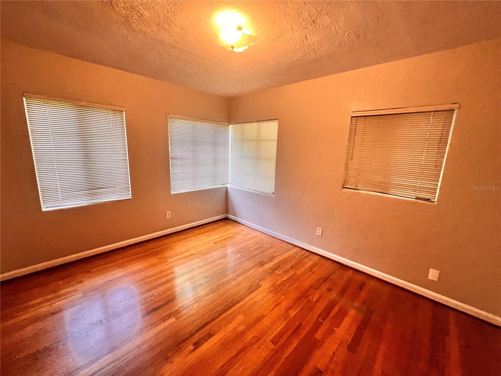 VIRGINIA HEIGHTS REP - Residential Lease