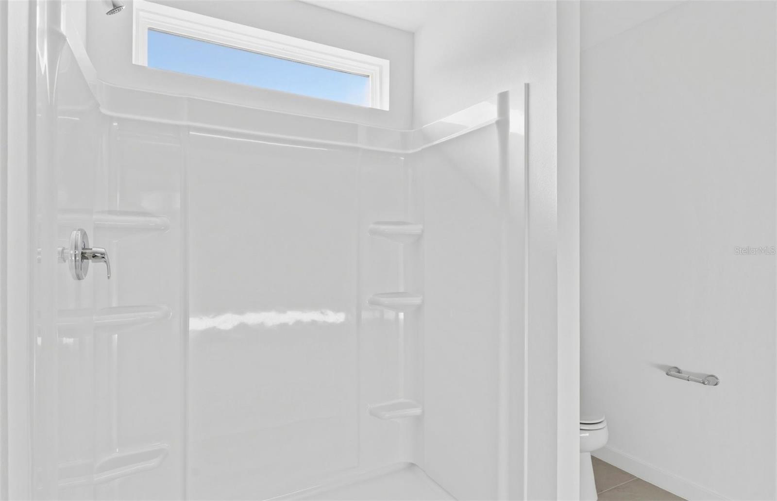 OAKFIELD LAKES - Residential