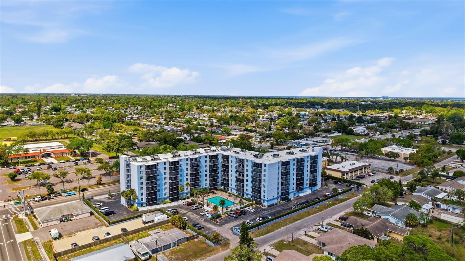 RAINTREE CONDO - Residential