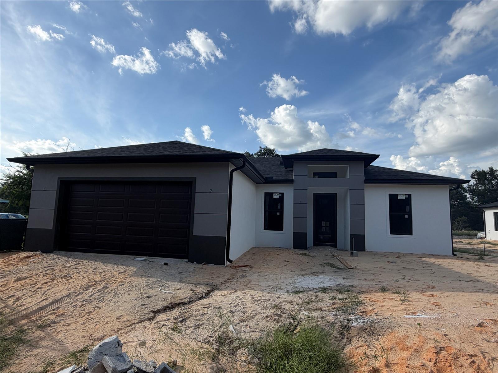 RED HILL FARMS - Residential