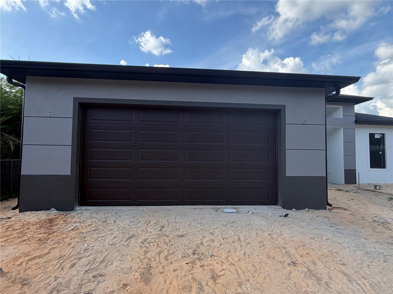 RED HILL FARMS - Residential