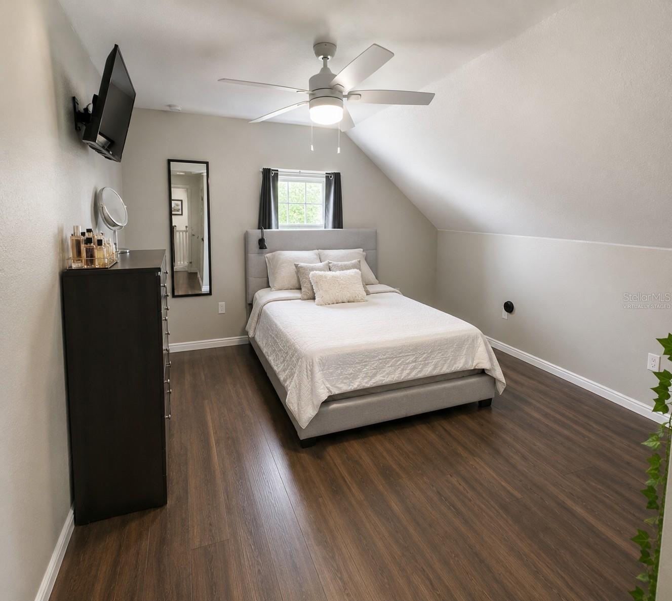 WILLISTON HLNDS - Residential