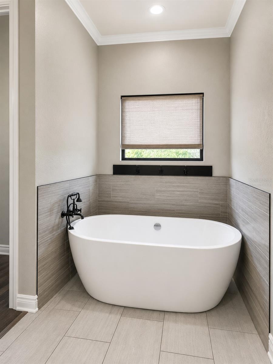 WILLISTON HLNDS - Residential