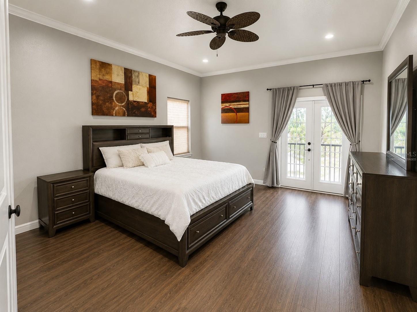 WILLISTON HLNDS - Residential