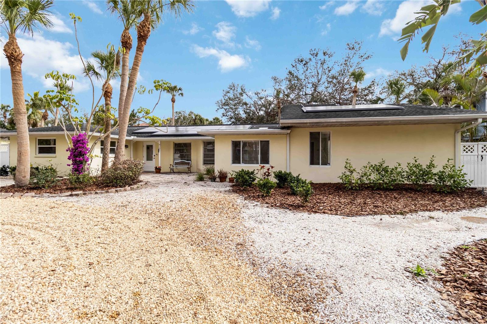 SIESTA BEACH - Residential