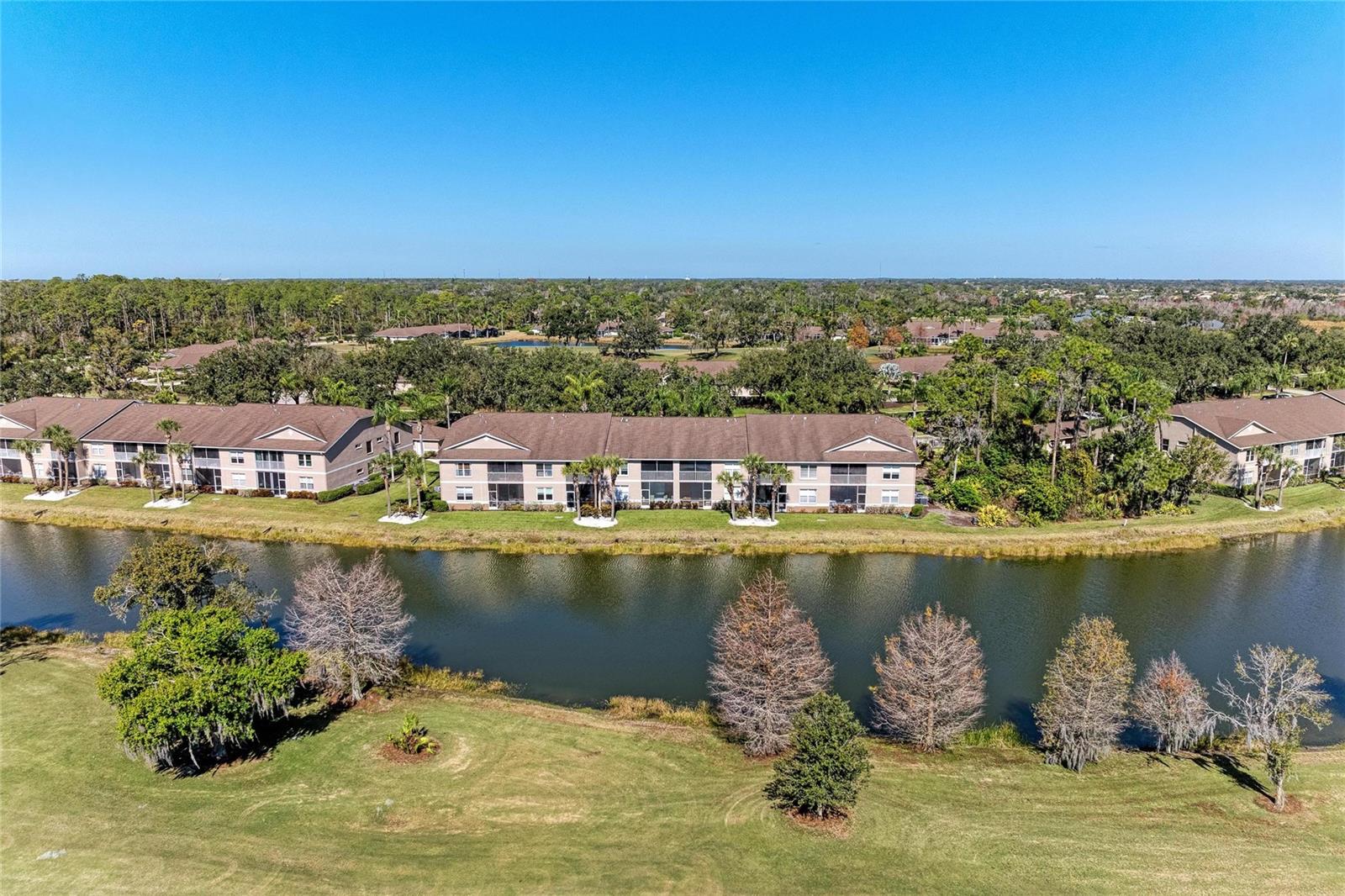 HERITAGE OAKS- VERANDA 7 - Residential