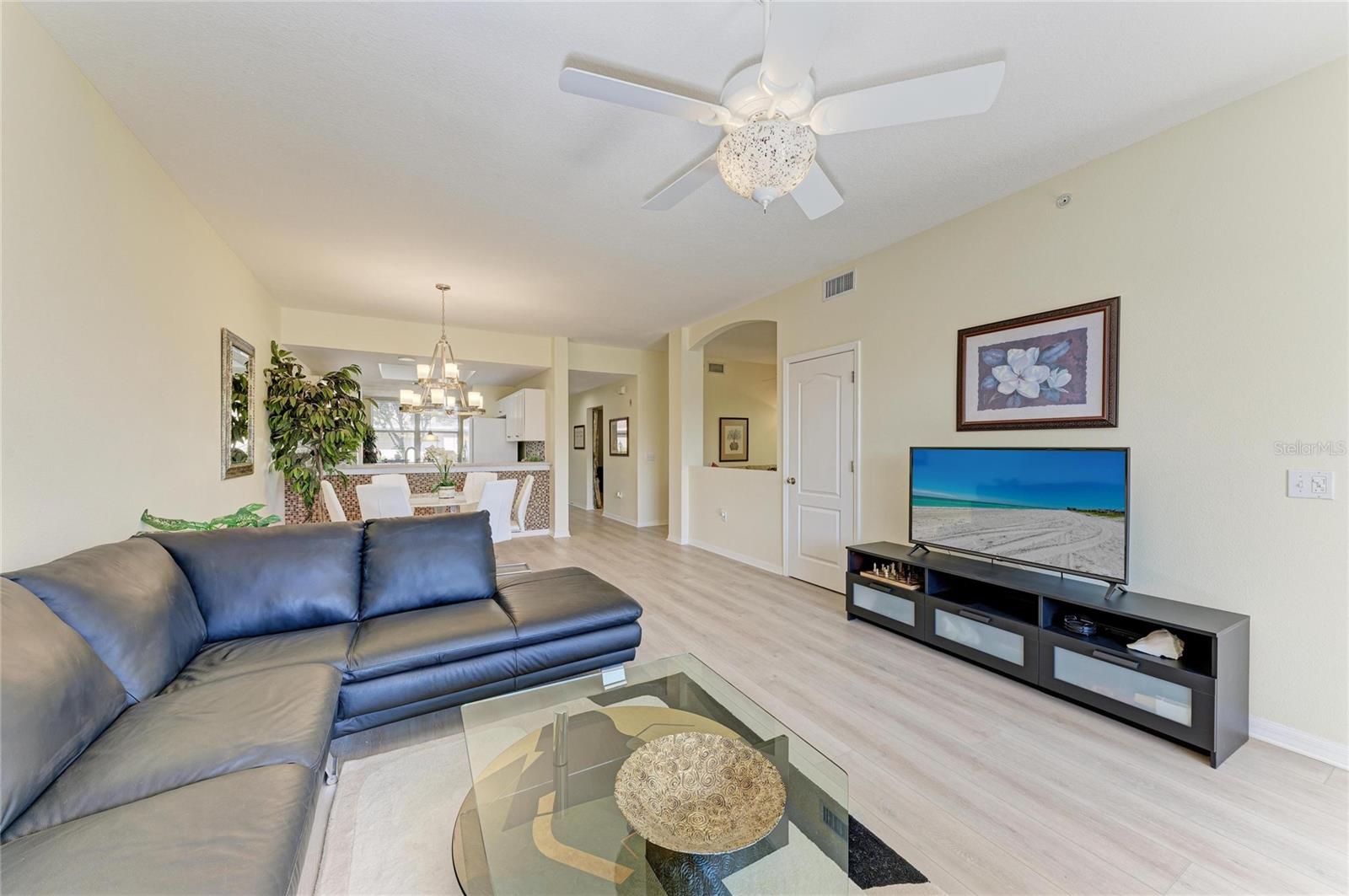 HERITAGE OAKS- VERANDA 7 - Residential