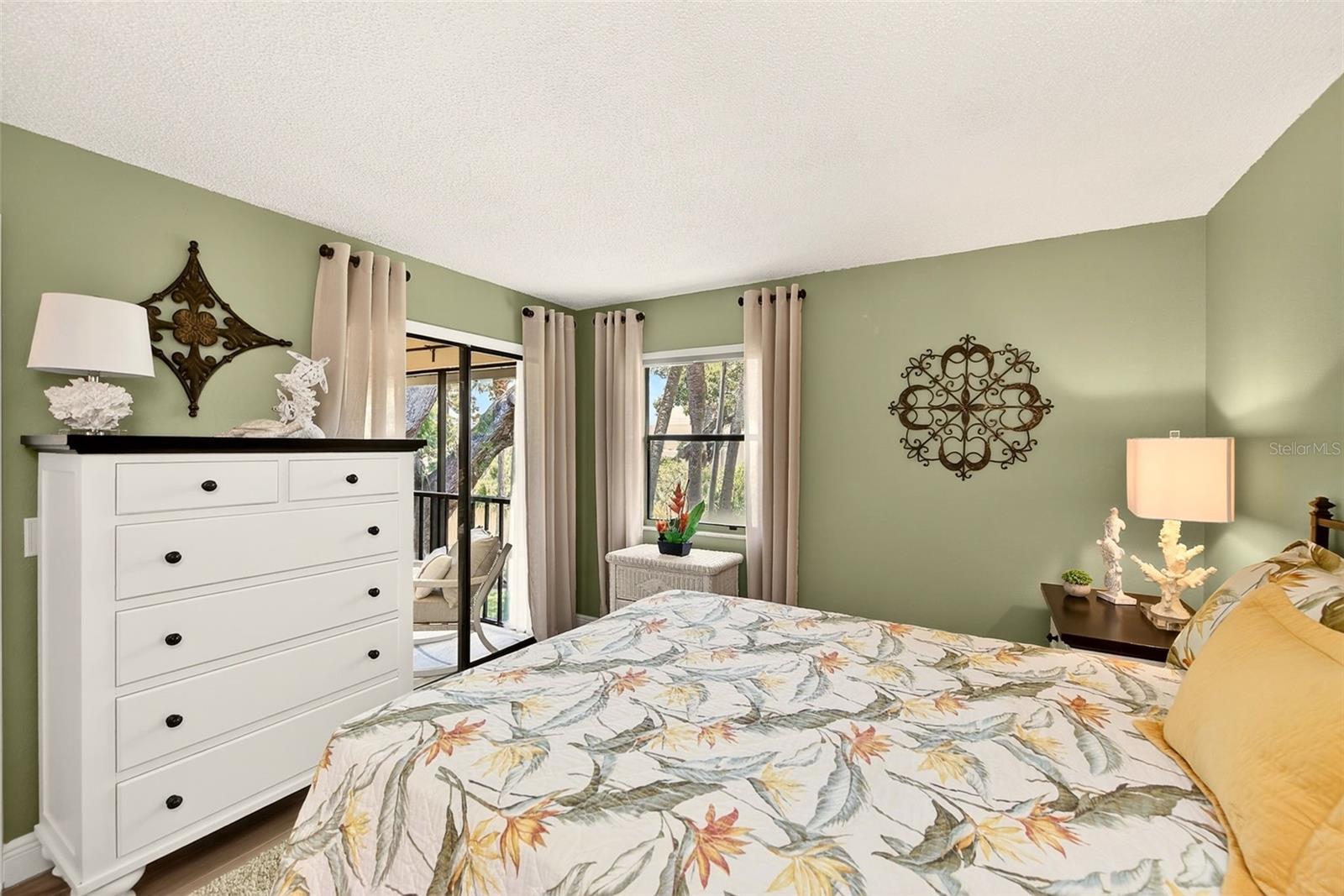 ARBOR GROVE CONDO - Residential