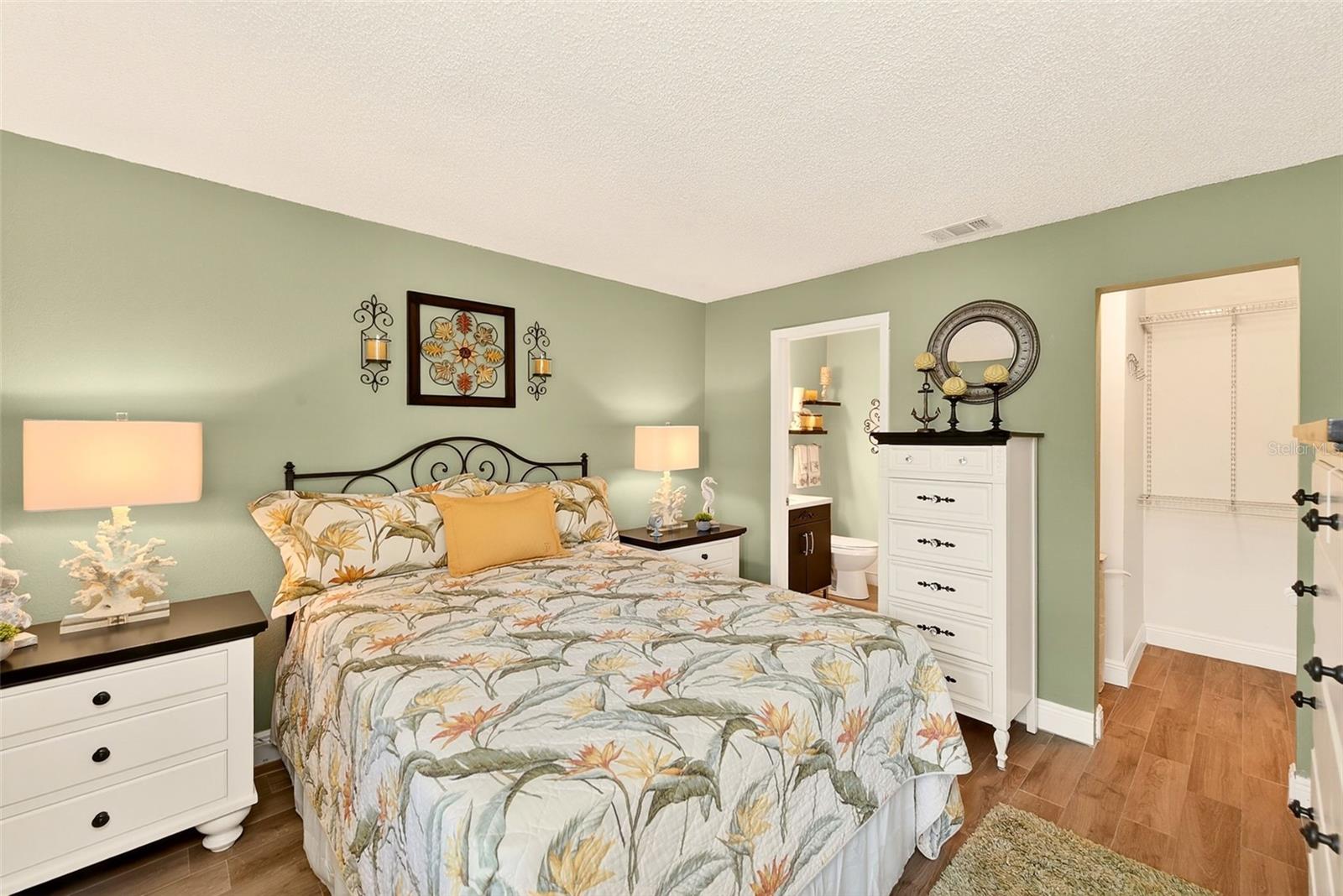 ARBOR GROVE CONDO - Residential