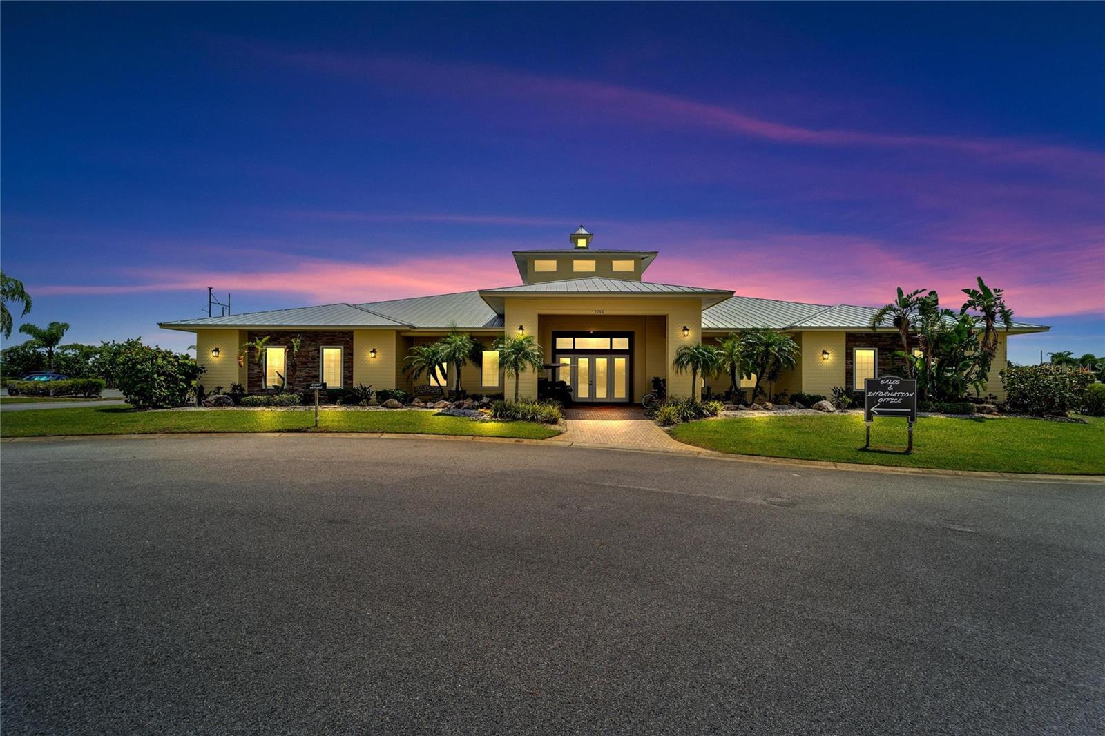 BAY LAKE RESIDENCE - Land