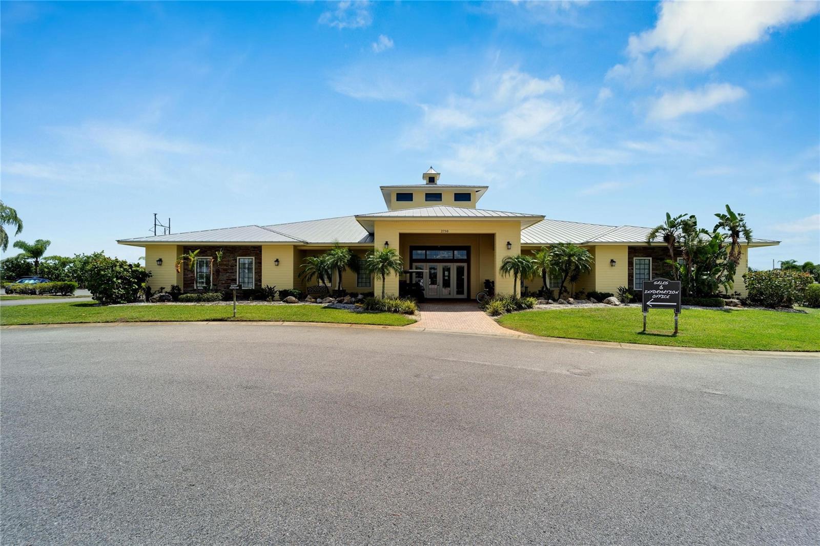 BAY LAKE RESIDENCE - Land