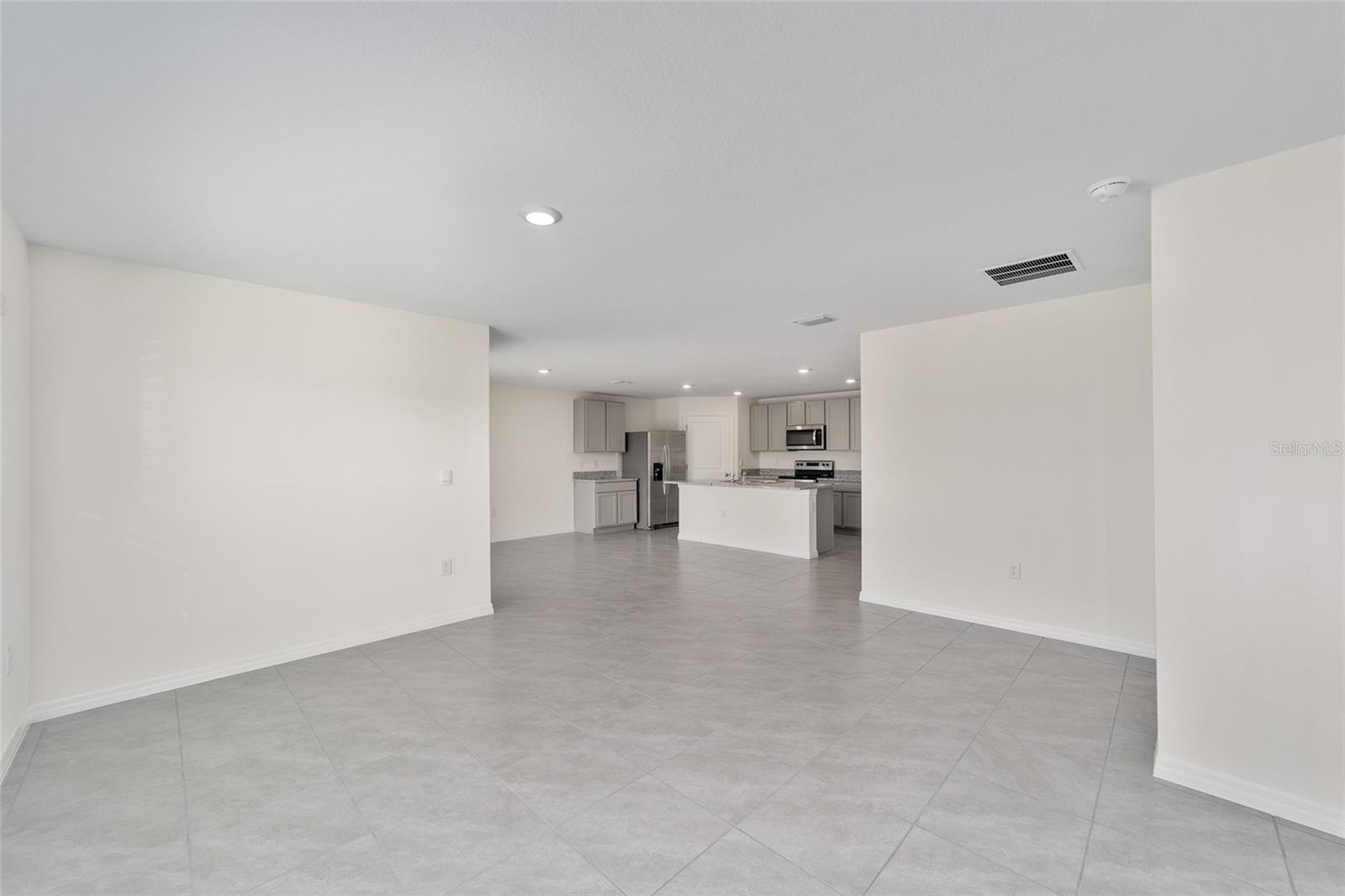 GREYSTONE HILLS PH TWO - Residential Lease