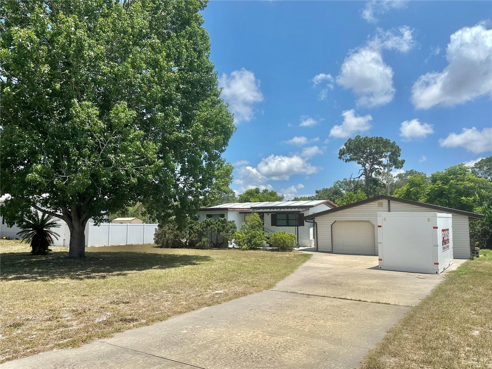PARKWOOD ACRES - Residential