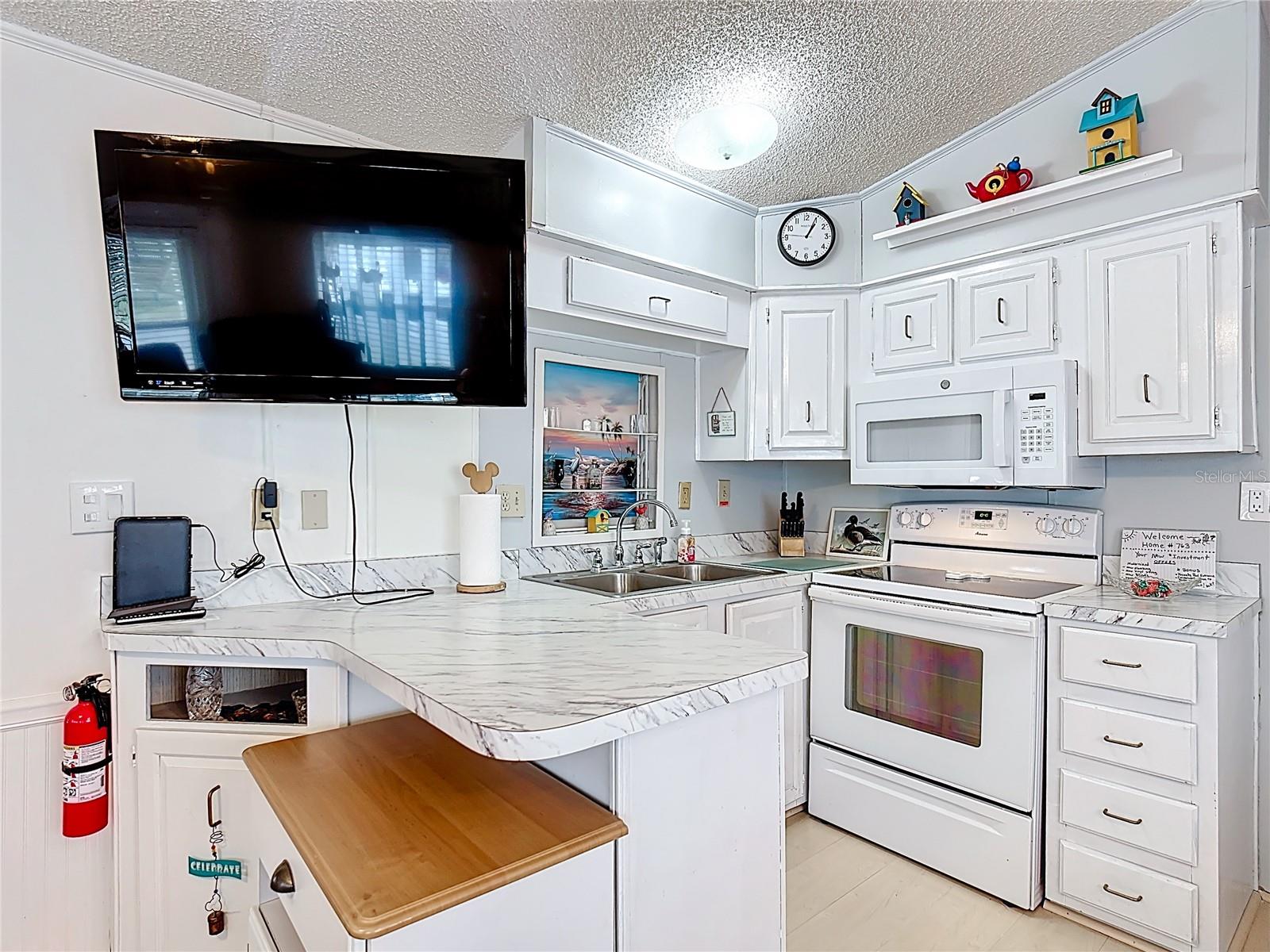 OUTDOOR RESORTS AT ORLANDO - Residential