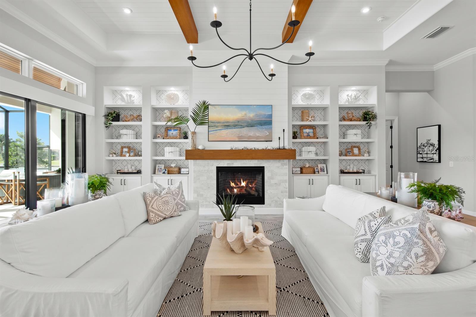 ESPLANADE LAKE CLUB PH 1 - Residential
