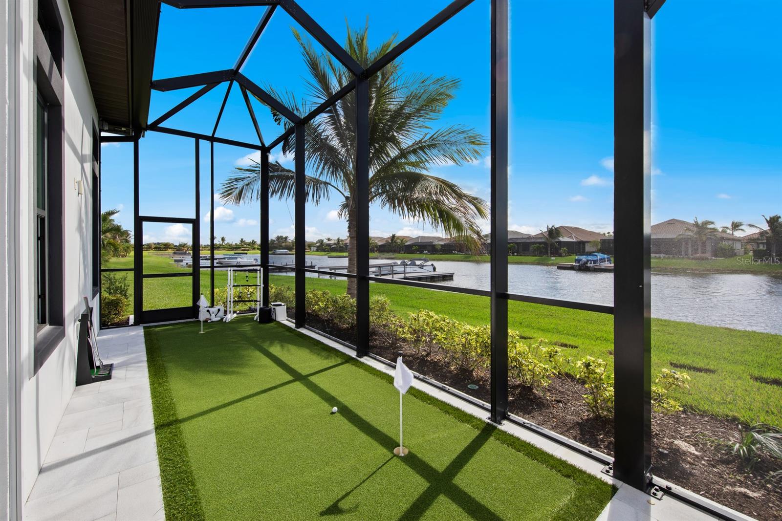 ESPLANADE LAKE CLUB PH 1 - Residential