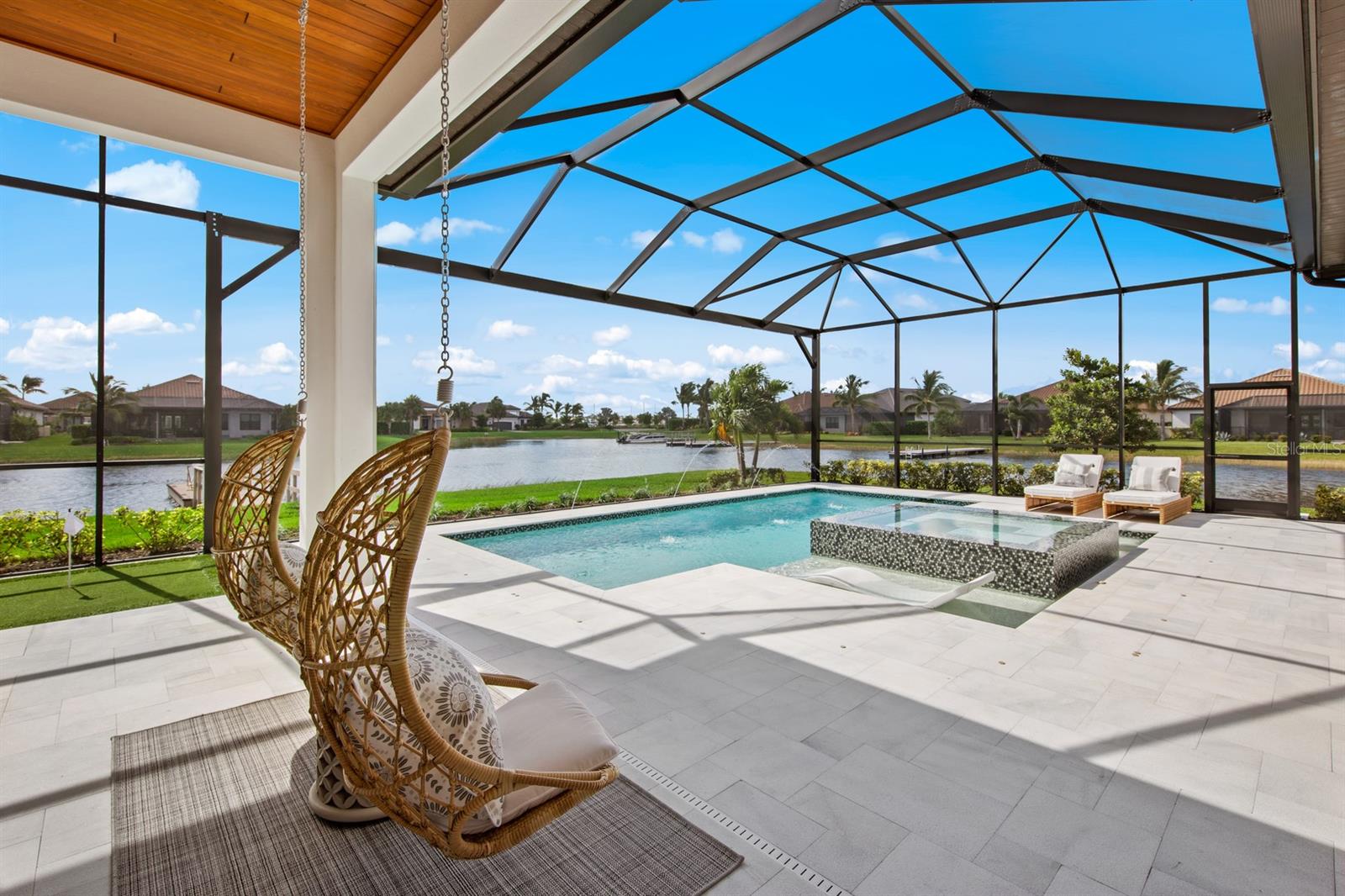 ESPLANADE LAKE CLUB PH 1 - Residential