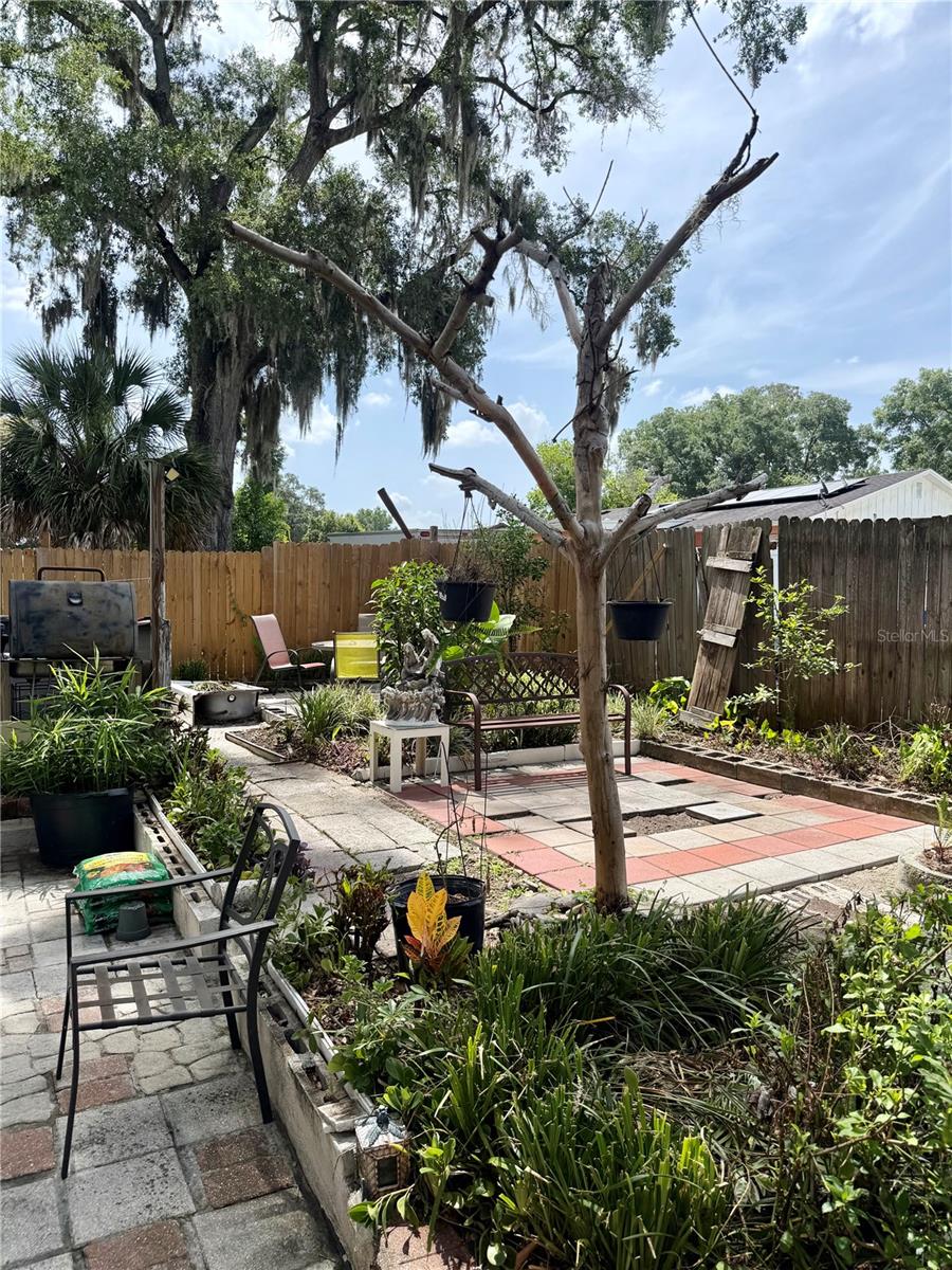 LAKE SPARLING HEIGHTS - Residential