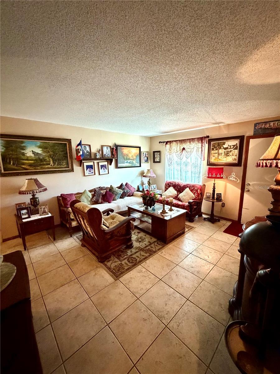 LAKE SPARLING HEIGHTS - Residential