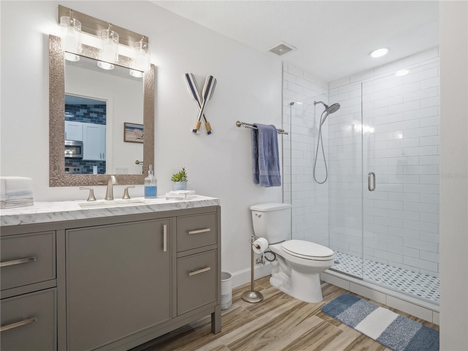 HAWKS COVE - Residential