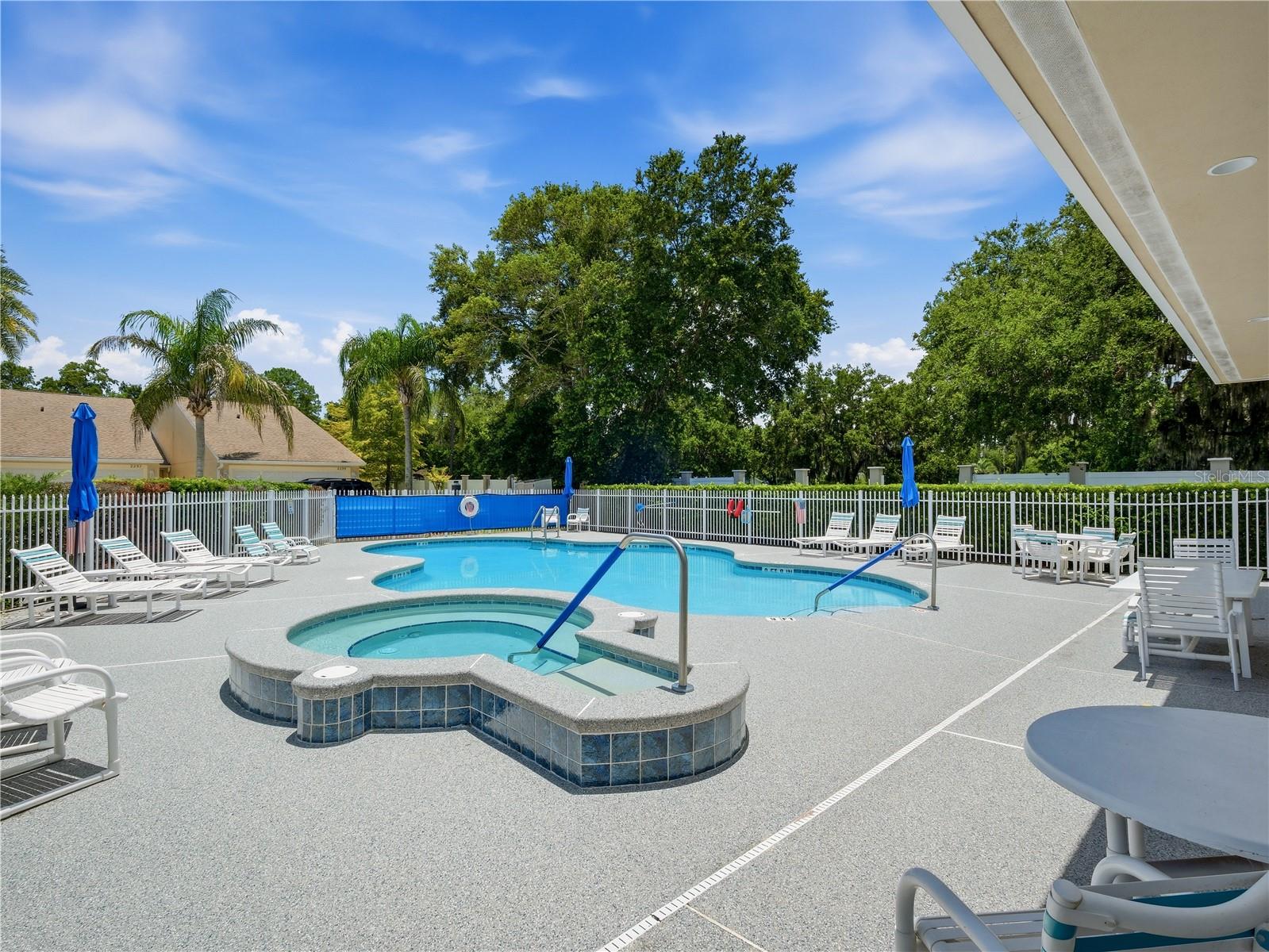 HAWKS COVE - Residential