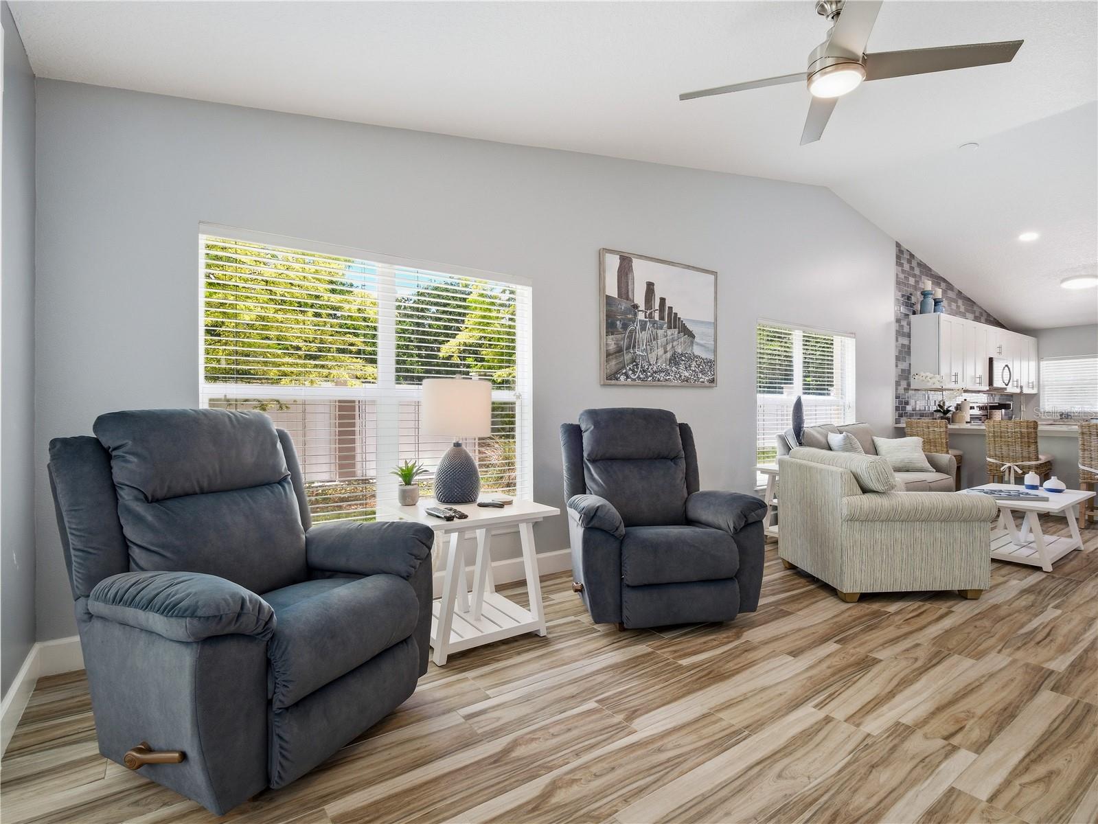 HAWKS COVE - Residential