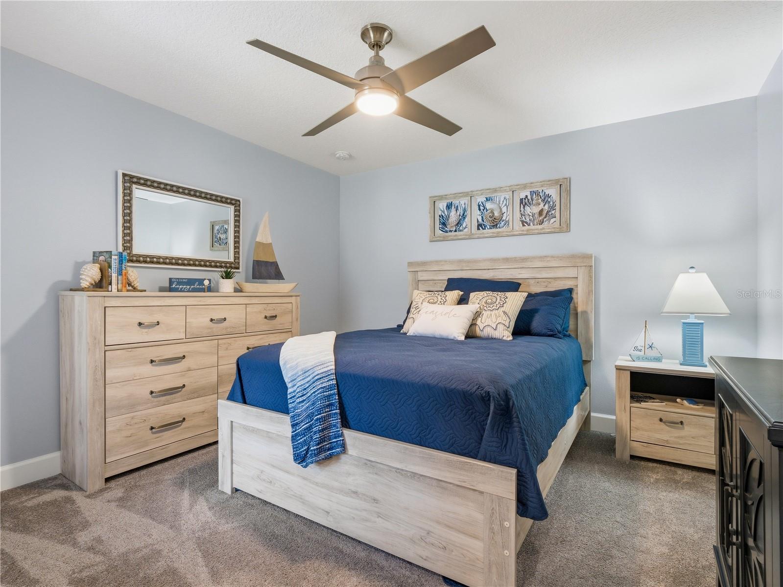 HAWKS COVE - Residential