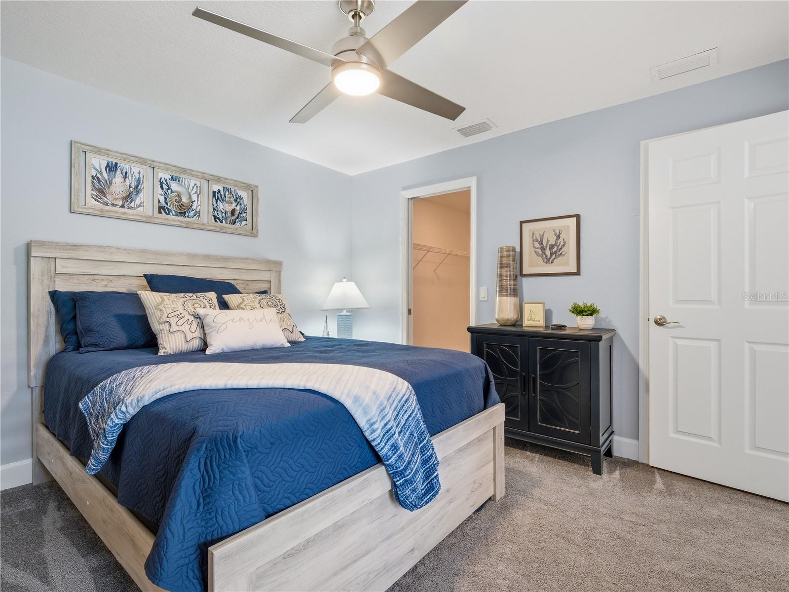 HAWKS COVE - Residential