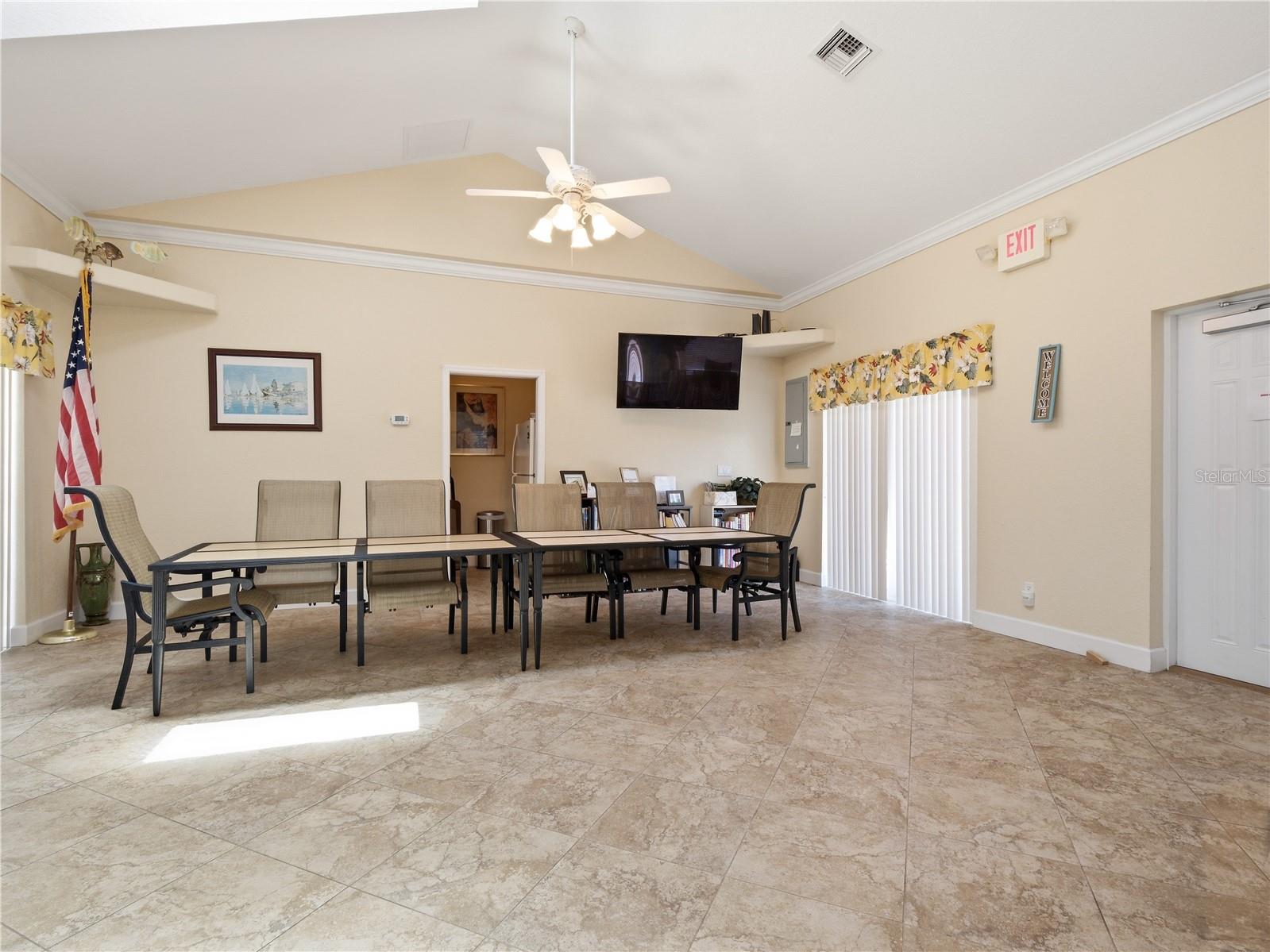 HAWKS COVE - Residential