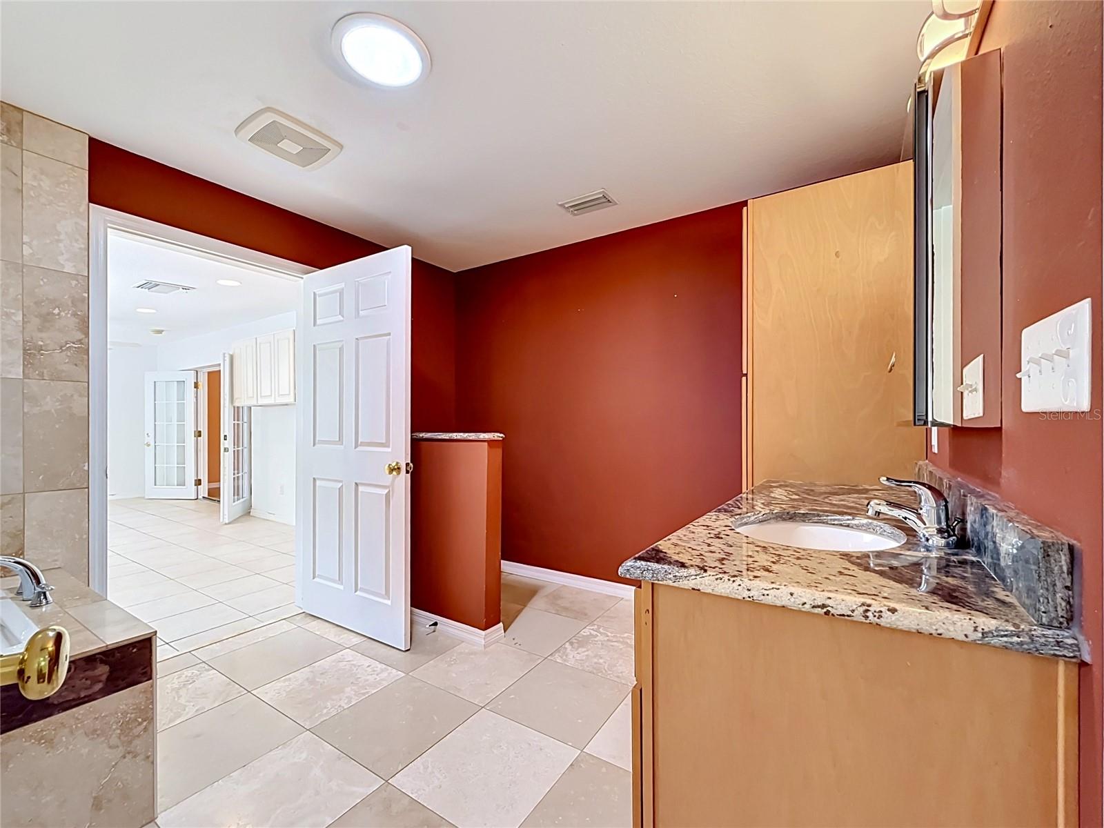 NINE EAGLES UNIT ONE SEC I - Residential