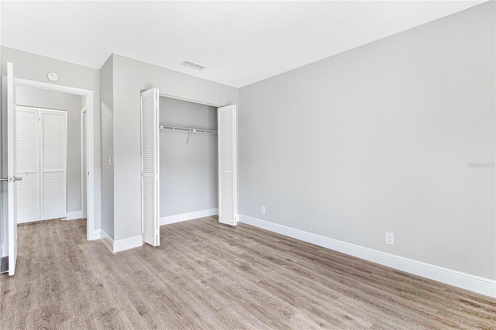 CITRUS PARK - Residential Income