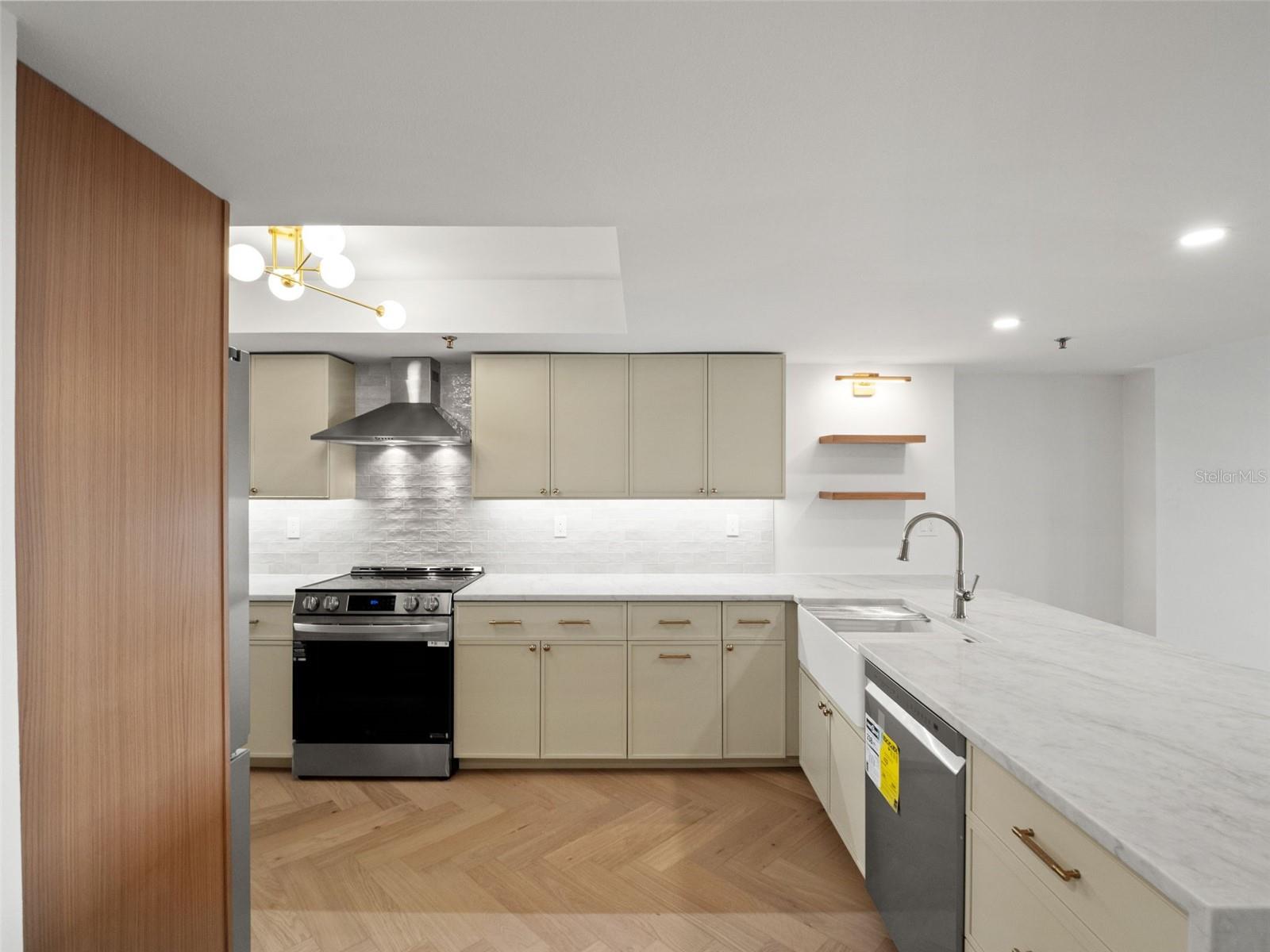 530 EAST CENTRAL CONDO - Residential