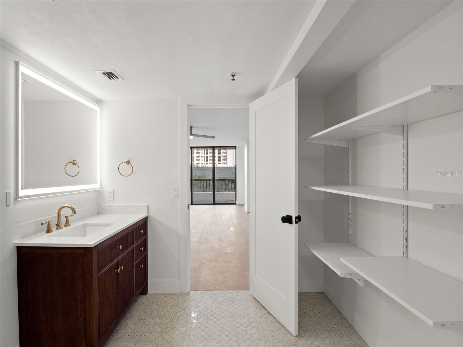 530 EAST CENTRAL CONDO - Residential