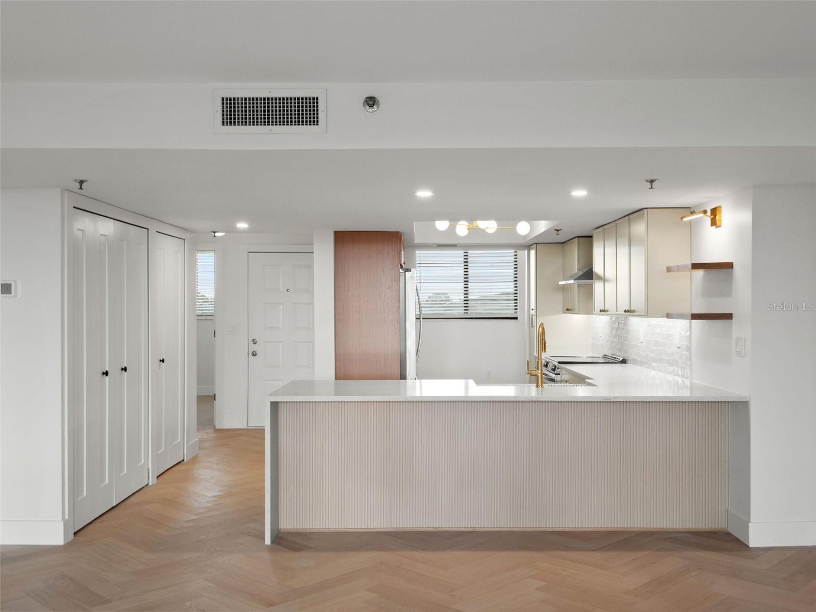 530 EAST CENTRAL CONDO - Residential