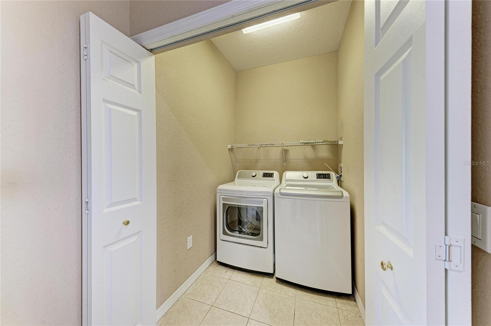 RIVERBAY TOWNHOMES AT TERRA CIERA BAY - Residential