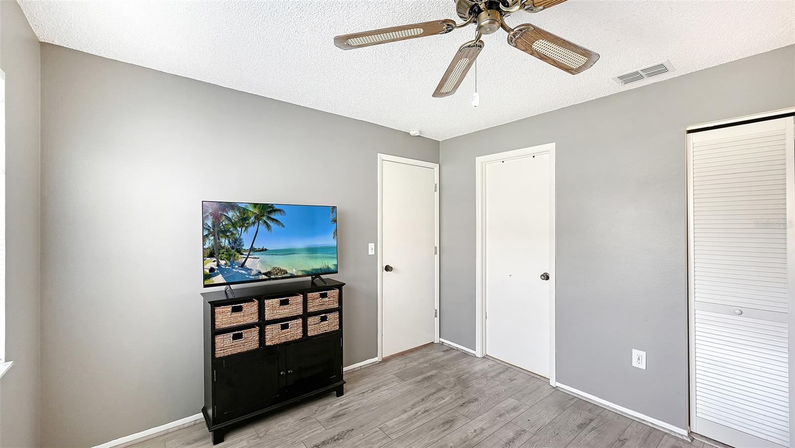 MEADOWCROFT SOUTH - Residential