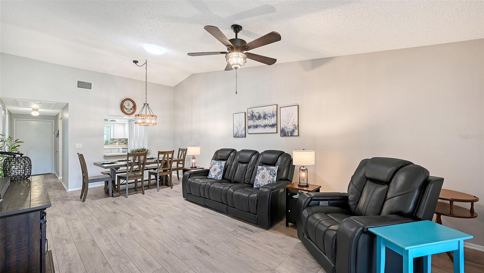 MEADOWCROFT SOUTH - Residential
