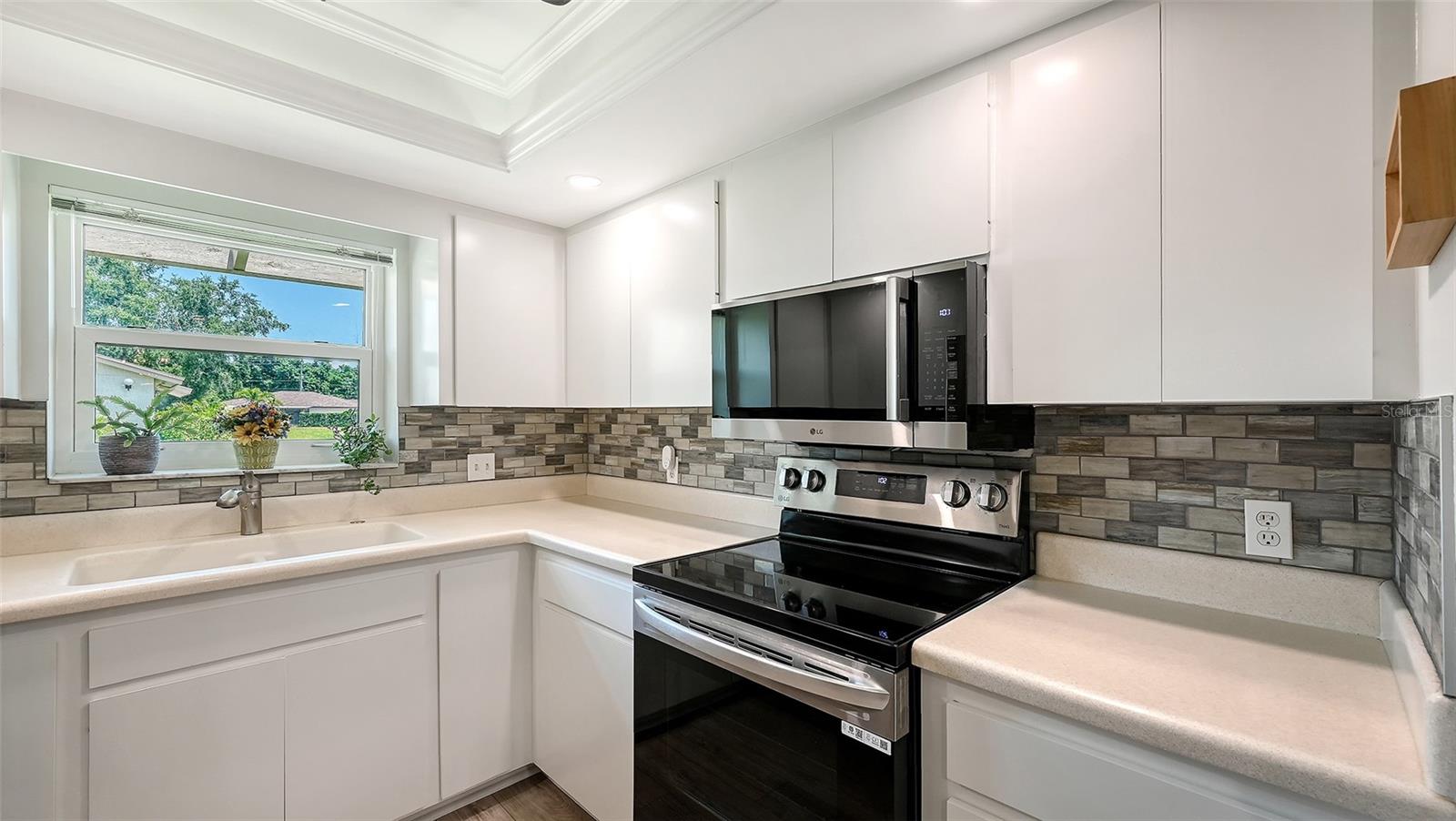 MEADOWCROFT SOUTH - Residential