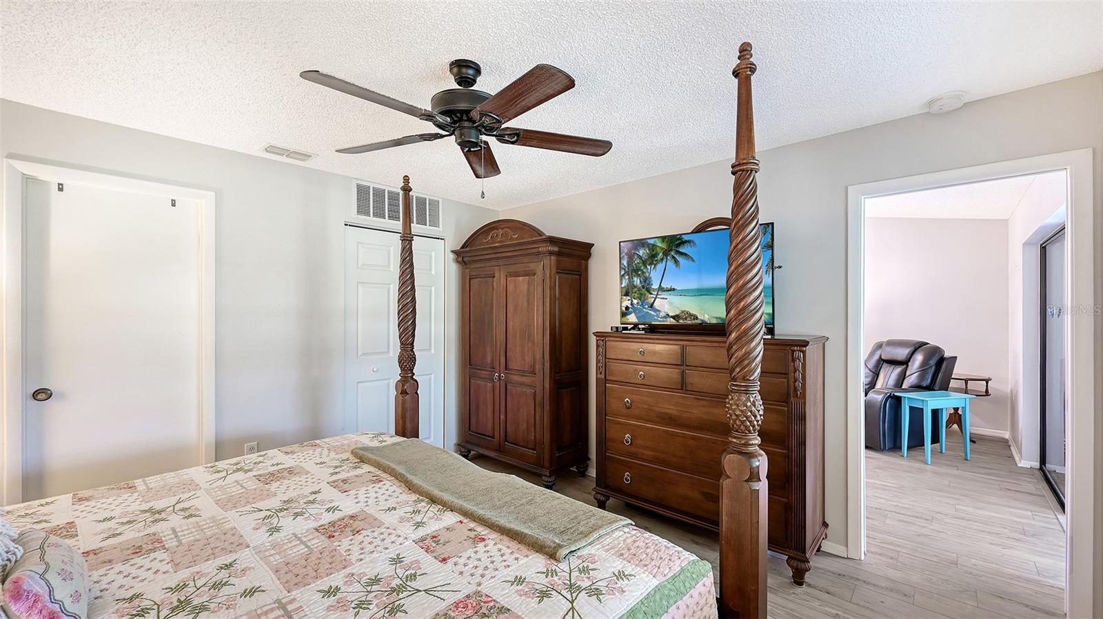 MEADOWCROFT SOUTH - Residential