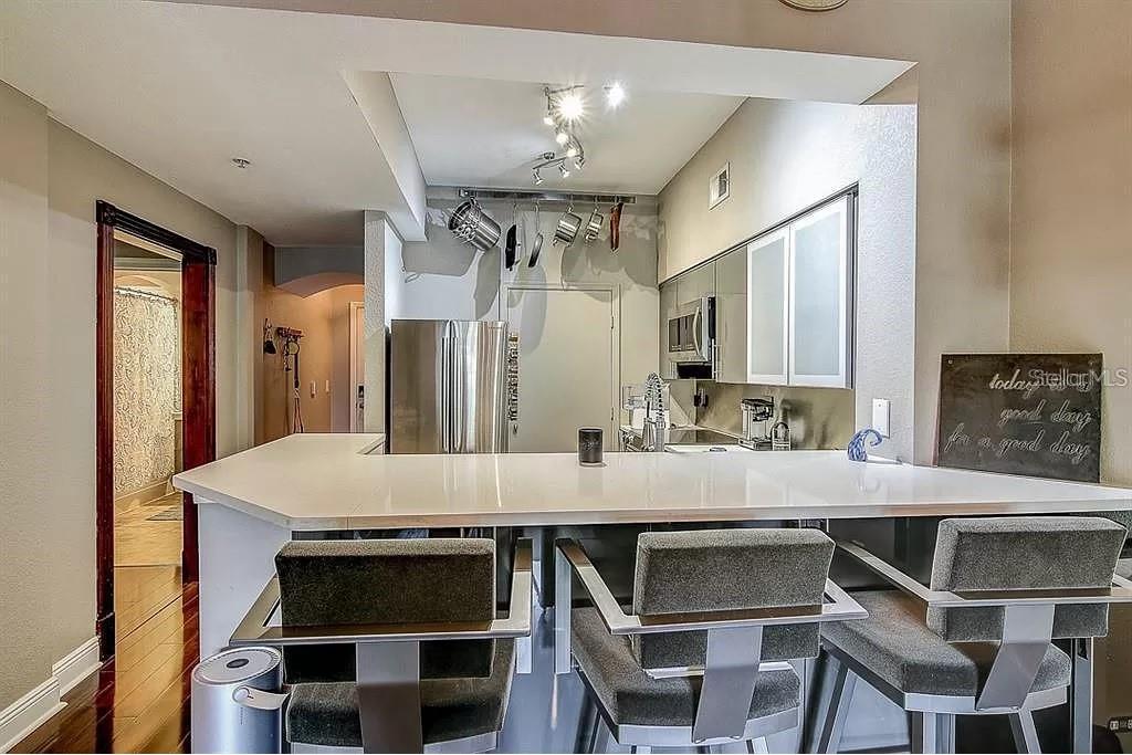 MADISON AT ST PETE II - Residential