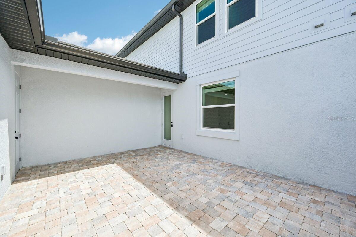 PALMERA AT WELLEN PARK - Residential